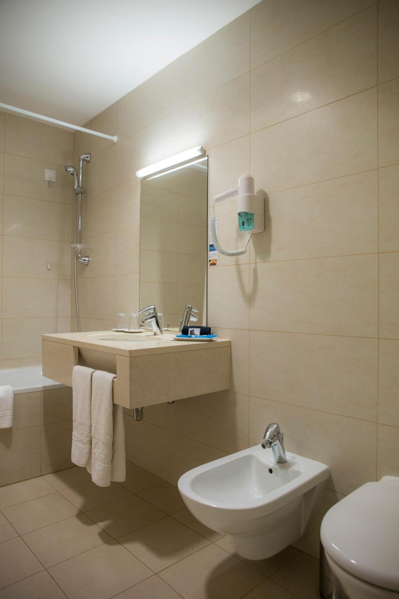 Hotel Mira Sagres Vila do Bispo Exterior photo