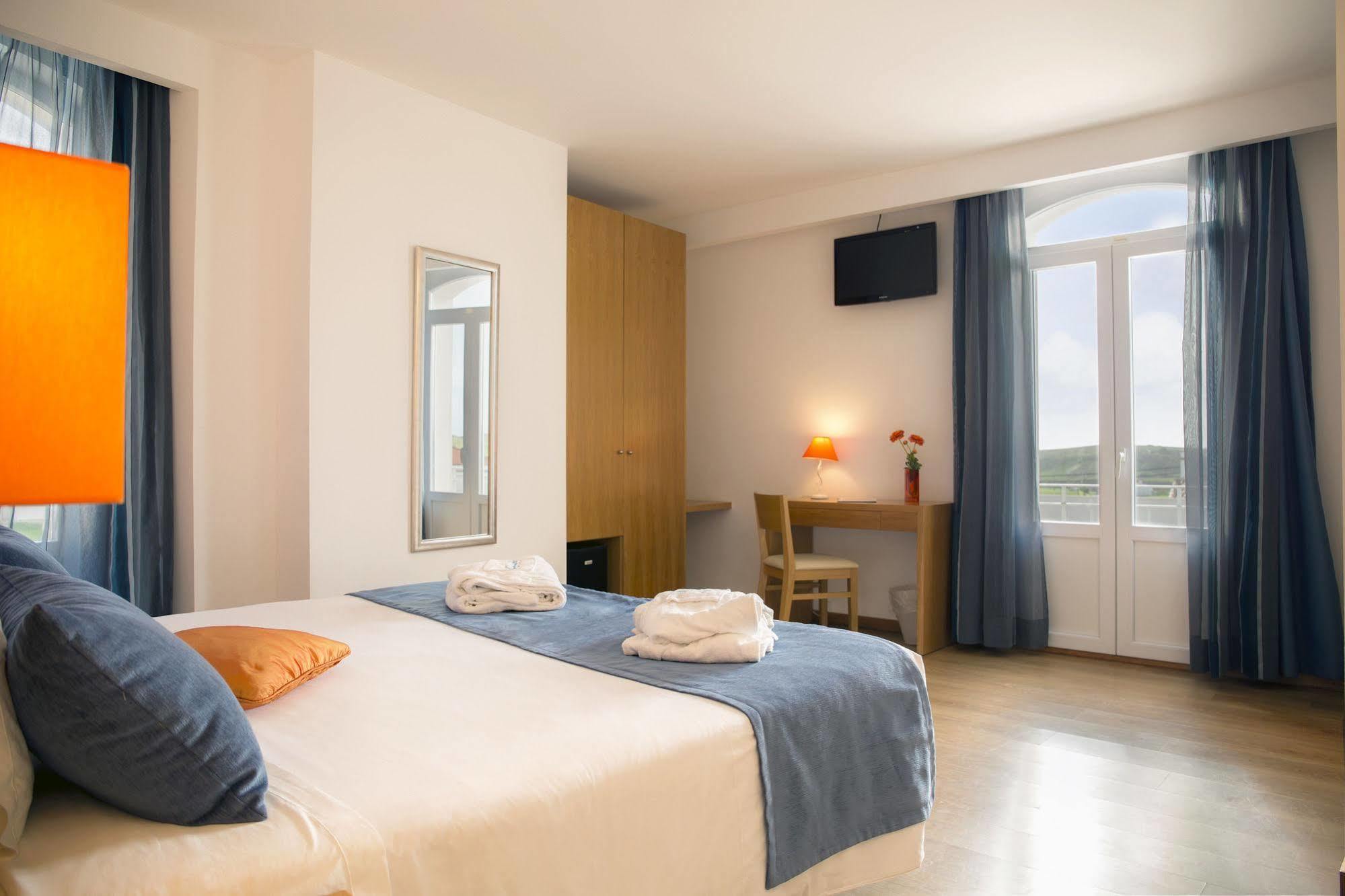 Hotel Mira Sagres Vila do Bispo Exterior photo