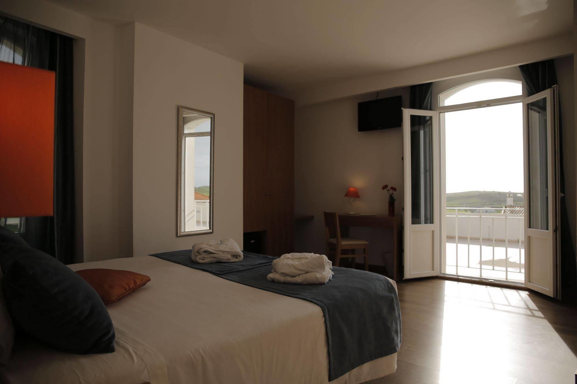 Hotel Mira Sagres Vila do Bispo Exterior photo